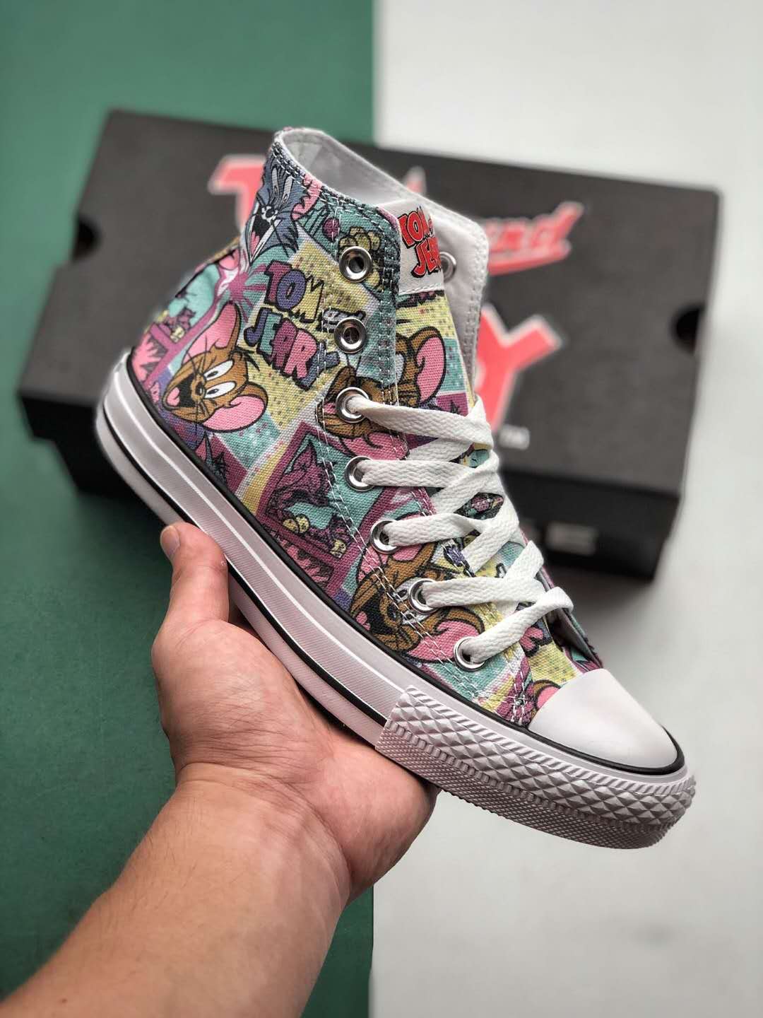 Converse Chuck Taylor All-Star Hi Tom And Jerry Multi 165735C - Classic Cartoon Collaboration Sneakers